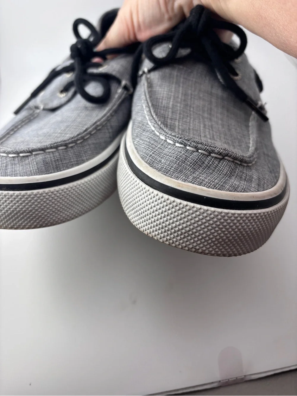 Sperry gently used